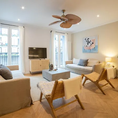 Deluxe Bella Easo By Cisan