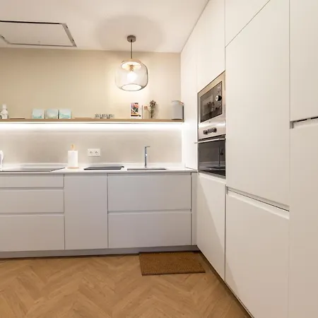 Apartament Deluxe Bella Easo By Cisan *